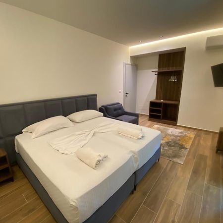 Adriatik Hotel فلورا المظهر الخارجي الصورة